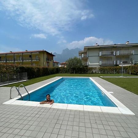 Garden & Pool Perugini Apartment Torbole Sul Garda Exterior foto