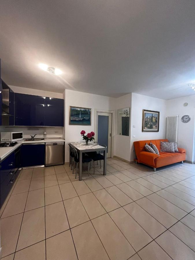 Garden & Pool Perugini Apartment Torbole Sul Garda Exterior foto